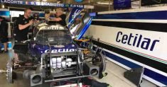 Cetilar Villorba Corse lotta contro il tempo al box N° 9 di Le Mans Cetilar Villorba Corse lotta contro il tempo al box N° 9 di Le Mans