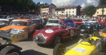 Il tricolore salita autostoriche torna in Toscana per la 24ª Limabetone Il tricolore salita autostoriche torna in Toscana per la 24ª Limabetone