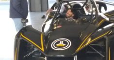 Test a Silverstone per Massimiliano Buonadonna con la nuova Revolution Test a Silverstone per Massimiliano Buonadonna con la nuova Revolution