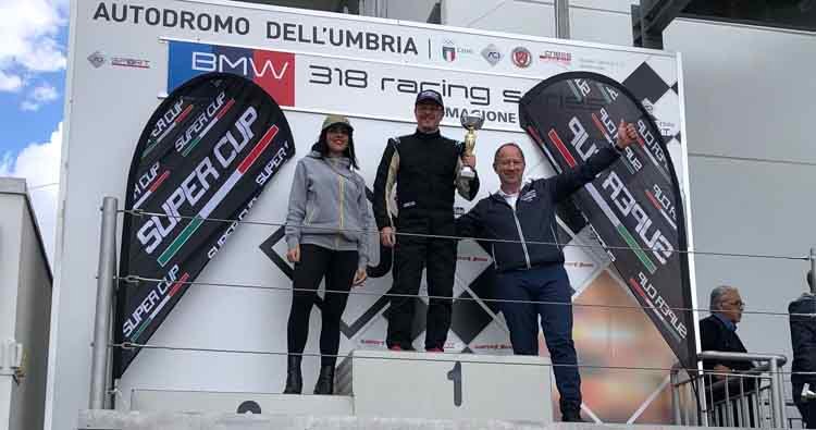 Vittoria di classe per Mario Benvenuti e l’X Car Motorsport nella prima gara di Trofeo Supercup a Magione Vittoria di classe per Mario Benvenuti e l’X Car Motorsport nella prima gara di Trofeo Supercup a Magione
