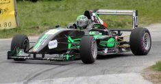Franco Bertò e la sua Tatuus Formula Abarth 010 impegnati a St. Anton, gara del campionato austriaco Franco Bertò e la sua Tatuus Formula Abarth 010 impegnati a St. Anton, gara del campionato austriaco