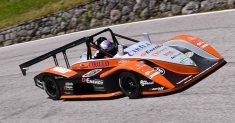 A Verzegnis Aky Lombardi con la Osella PA21 JrB 1000 domina la classe e chiude quinto assoluto e secondo ProtoBike! A Verzegnis Aky Lombardi con la Osella PA21 JrB 1000 domina la classe e chiude quinto assoluto e secondo ProtoBike!