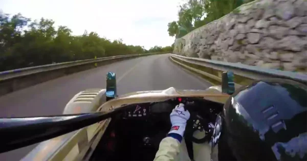 Cronocalata: un momento di una gara di velocità in salita