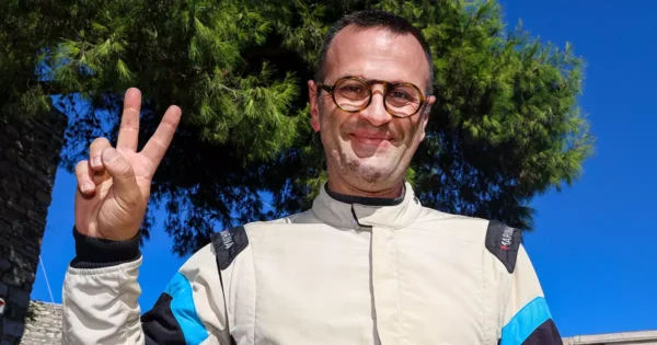 Antonio Vassallo vincitore Supersalita 2025 Renault Clio RS