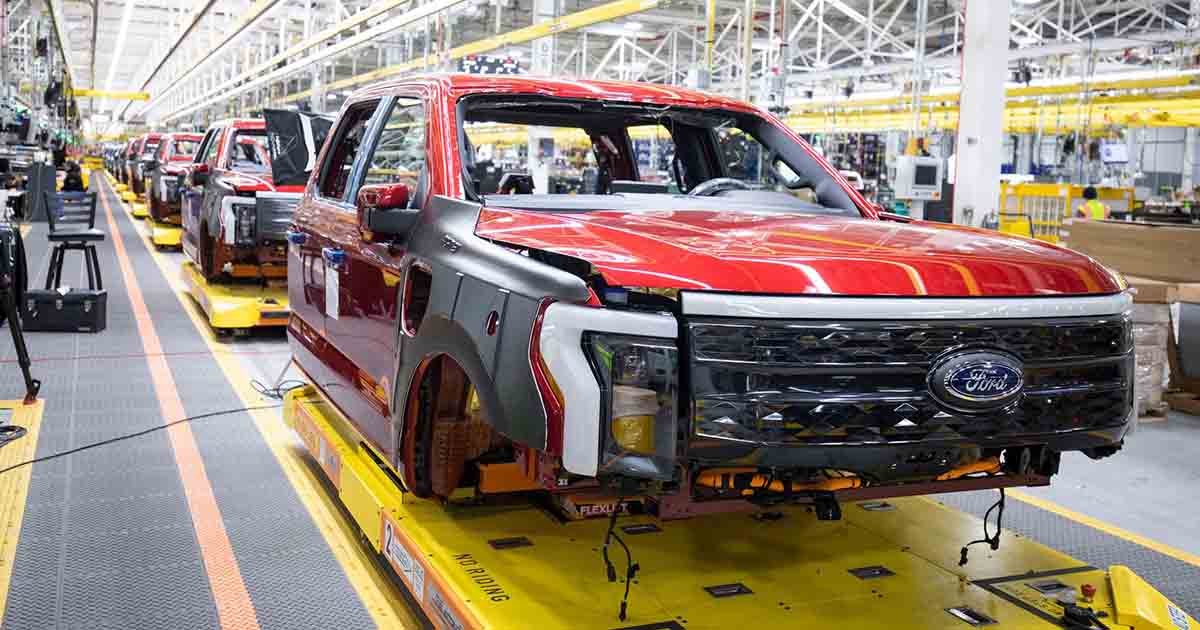 Ford conti in rosso produzione veicoli elettrici nel 2025