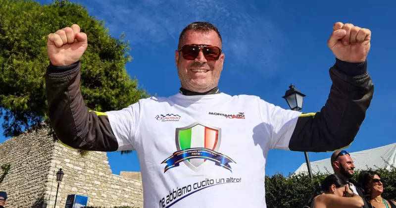 Oronzo Montanaro festeggia il titolo Supersalita Racing Start Plus 2025